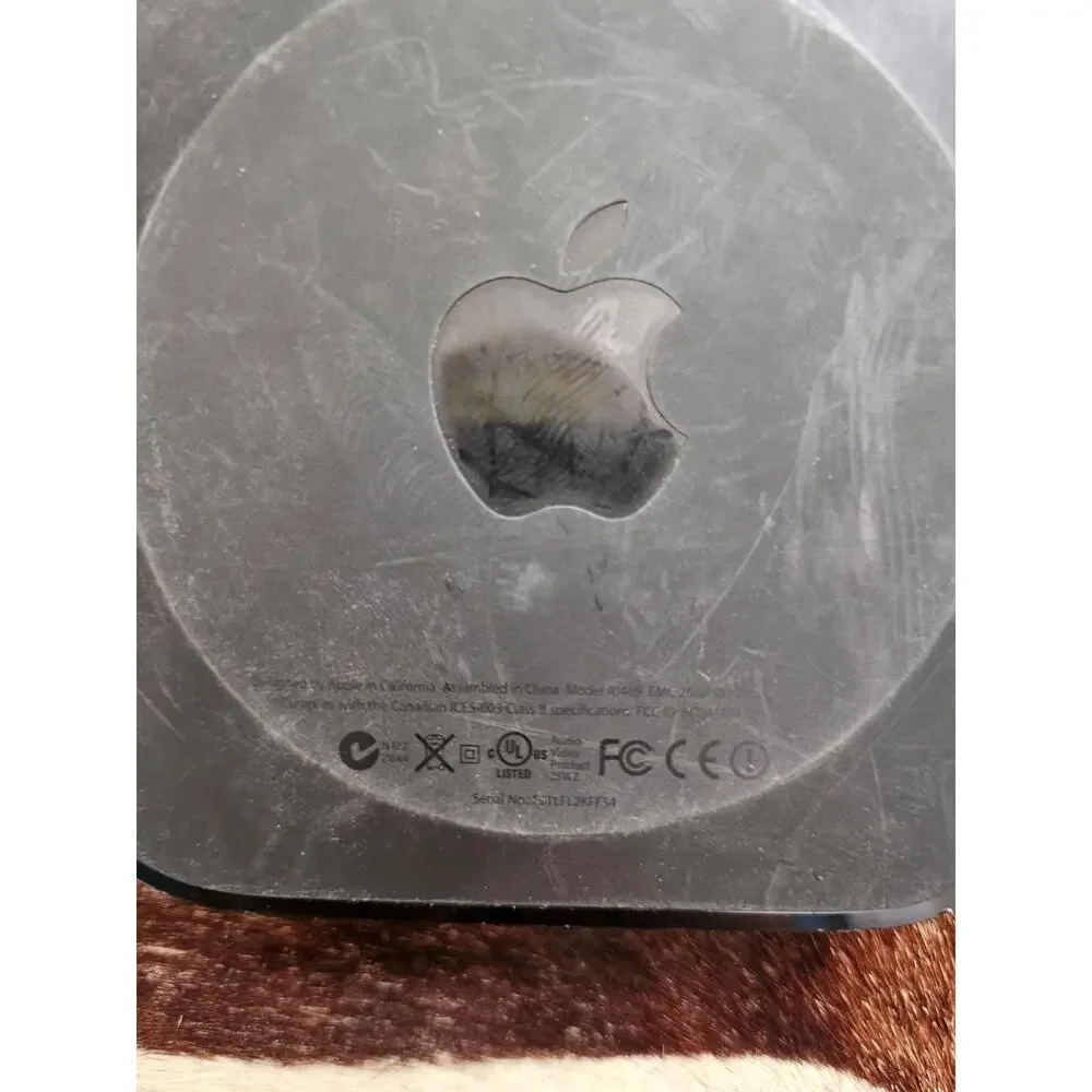 Apple TV (3rd Generation) A1469 HD Media Streamer